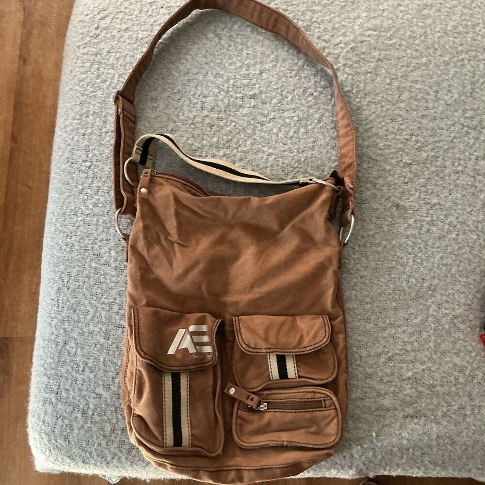 American Eagle AE Brown Canvas Messenger Crossbody Bag Multi Pocket Y2K